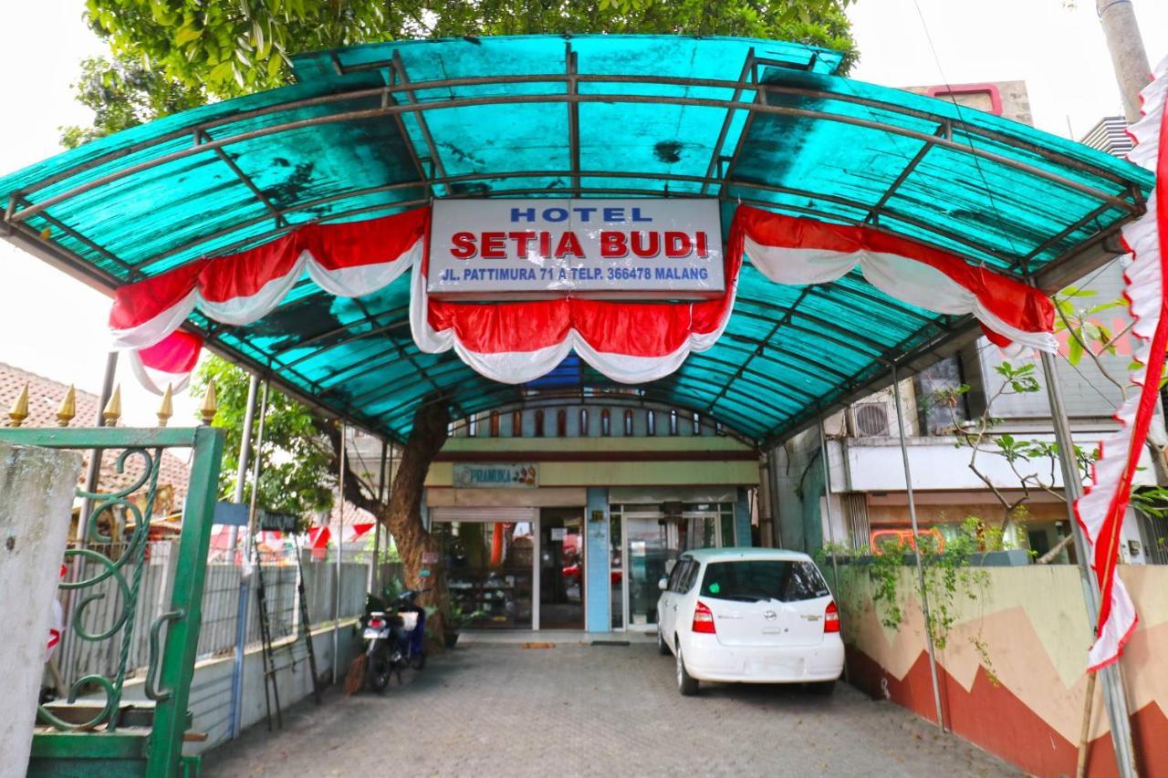 Hotel Setia Budi Malang Exterior photo